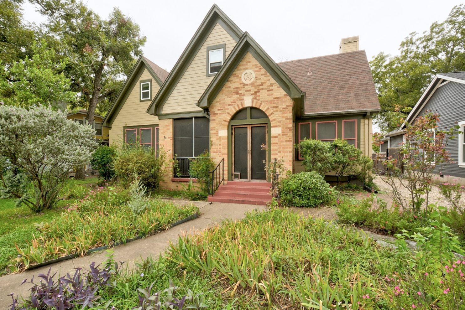 3506 Duval Street - charming Tudor Style Home in The Hyde Park Area